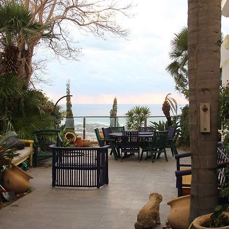 Boutique Apartment "Facing The Sea" ไฮฟา ภายนอก รูปภาพ